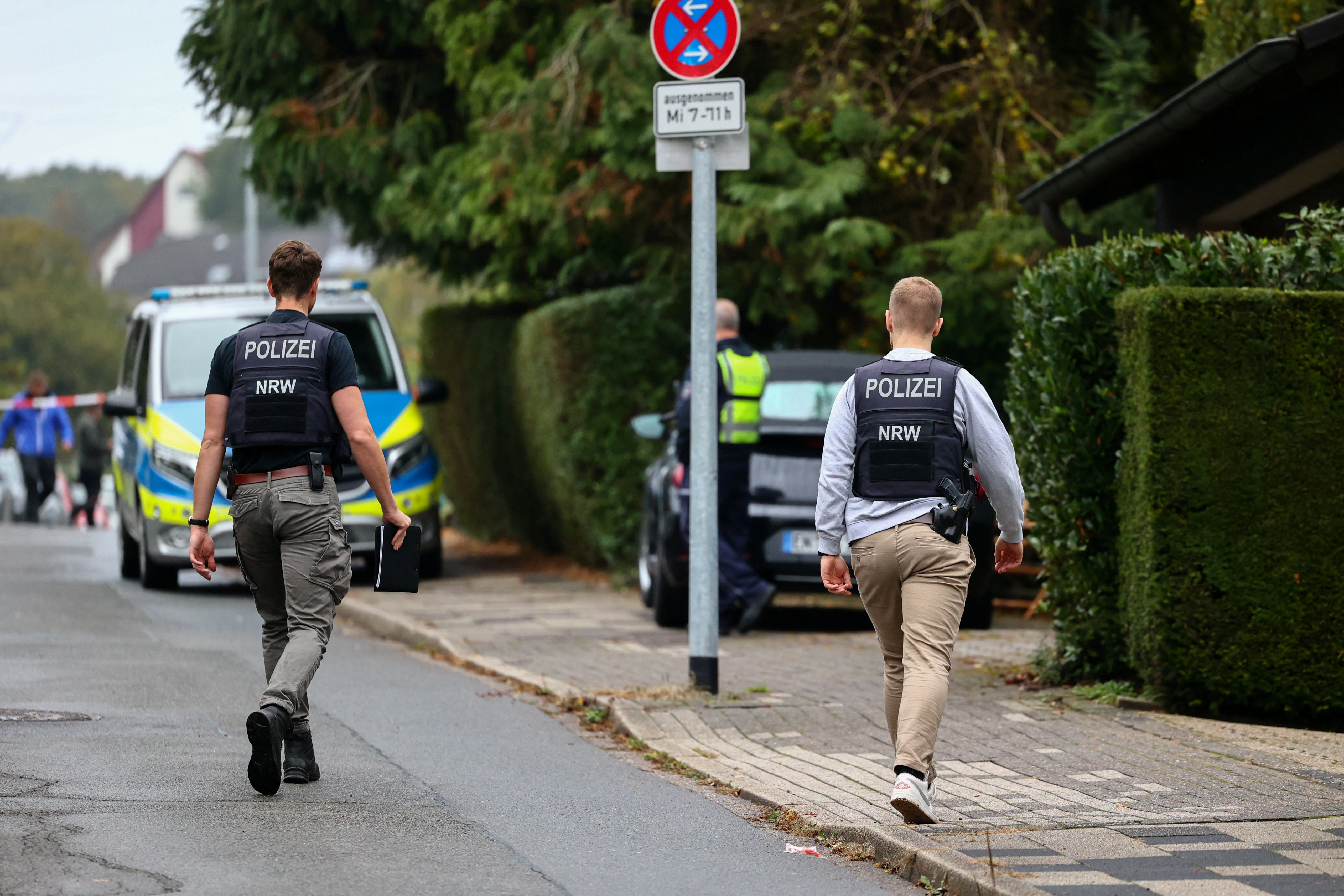 cover Mayor in western Germany in intensive care after stabbing