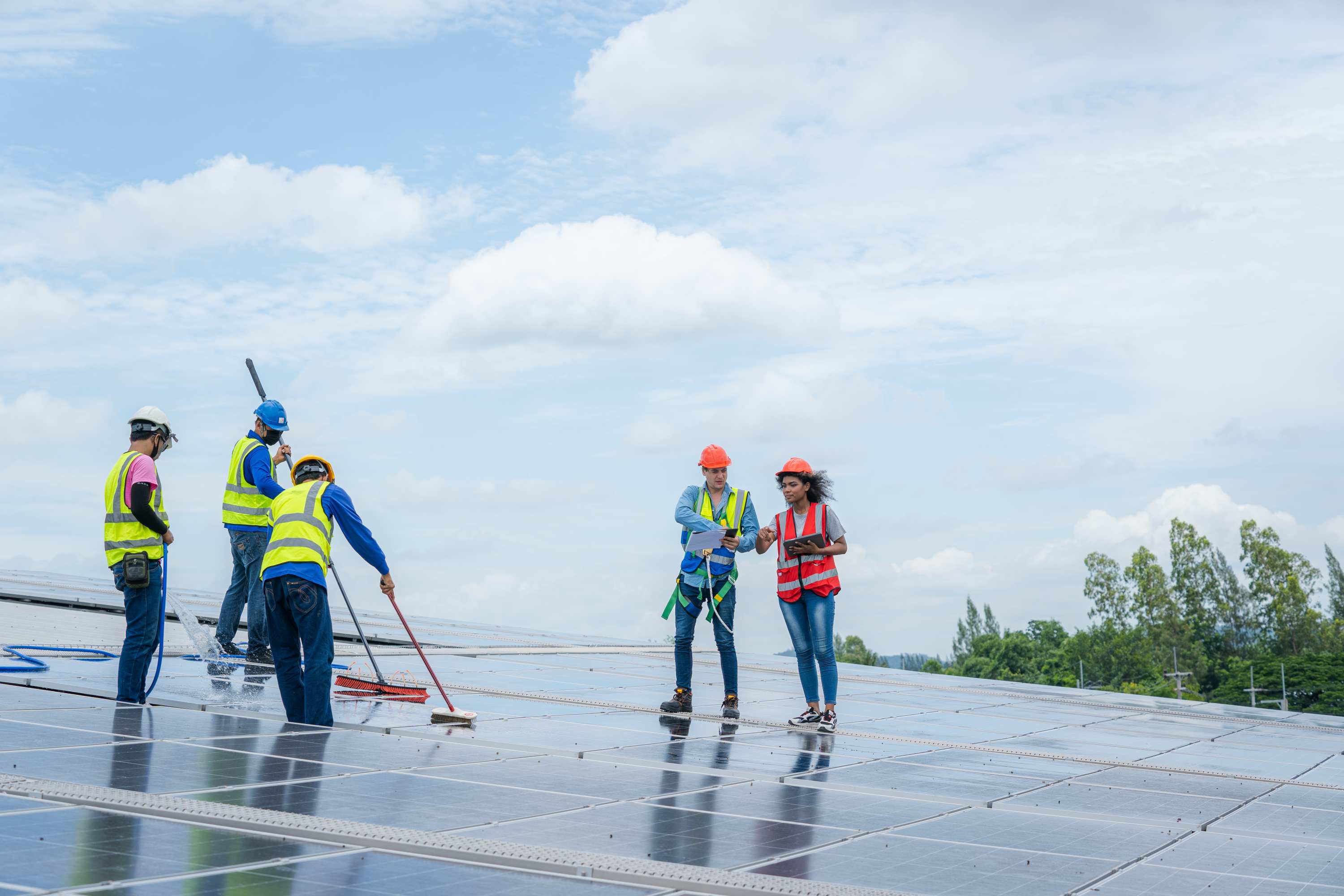 cover How dirt accumulation reduces the efficiency of solar panels over time