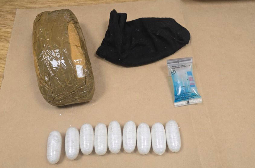 image Woman caught with cocaine in underwear