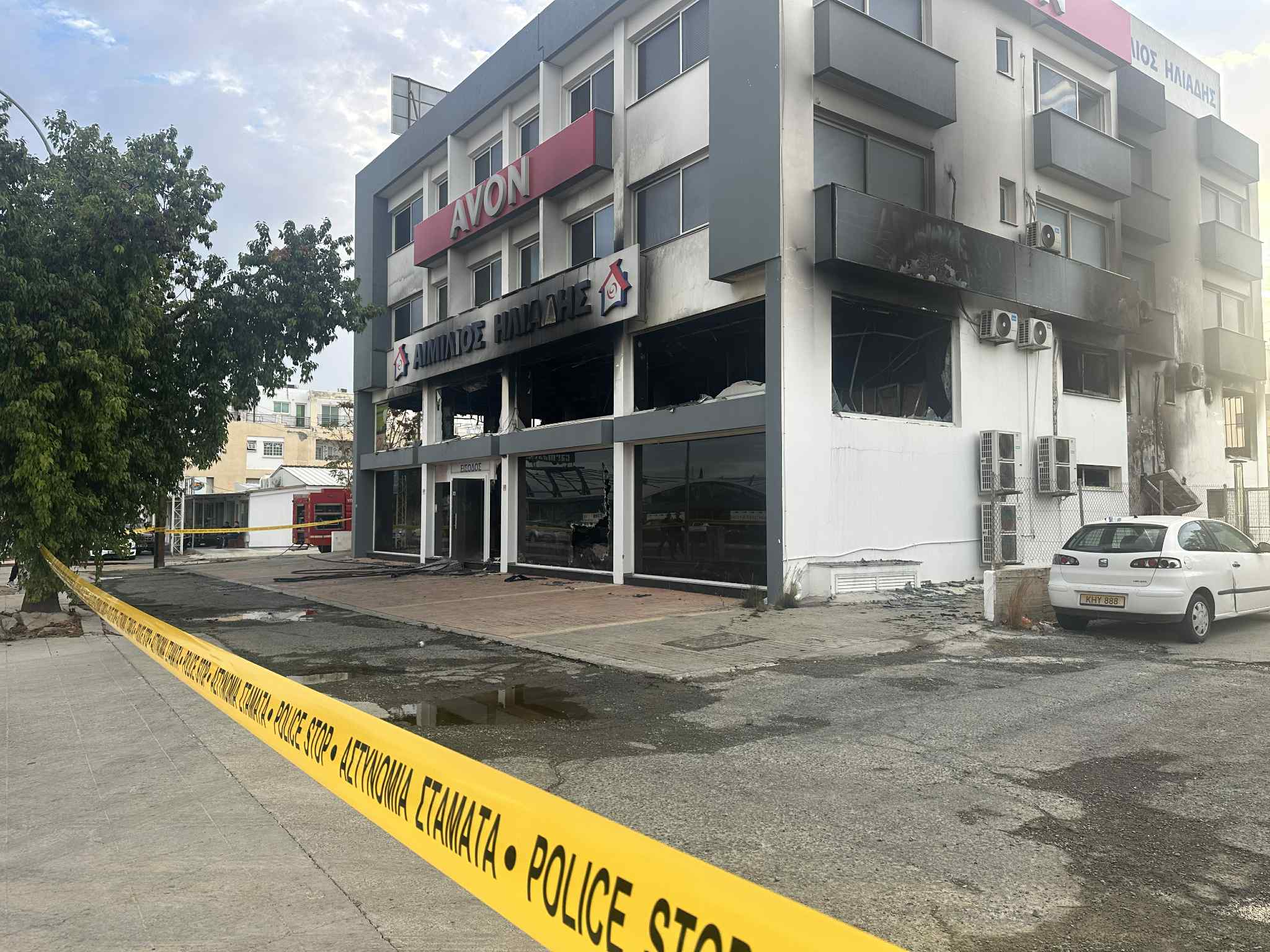 cover Section of Strovolos avenue reopens after fire