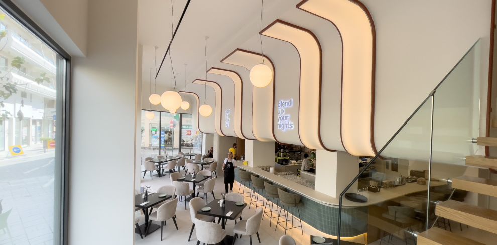 cover Playful and satisfying spot for brunch