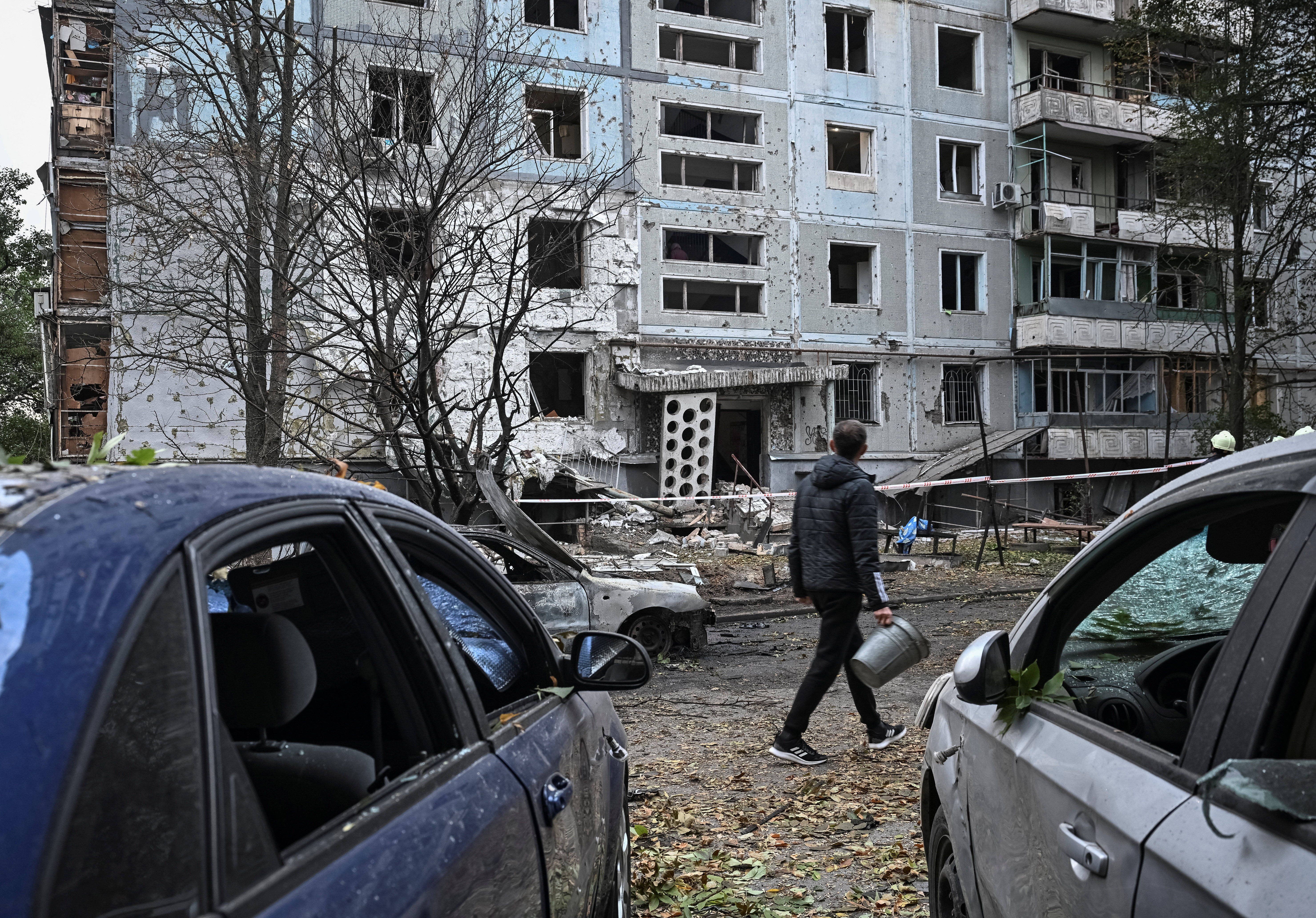 image Five killed, energy infrastructure damaged in Russian air attack on Ukraine
