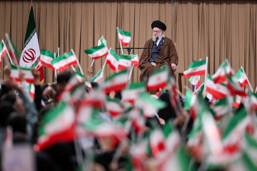 cover Iran&#8217;s Supreme Leader says cooperation with US not possible while it backs Israel