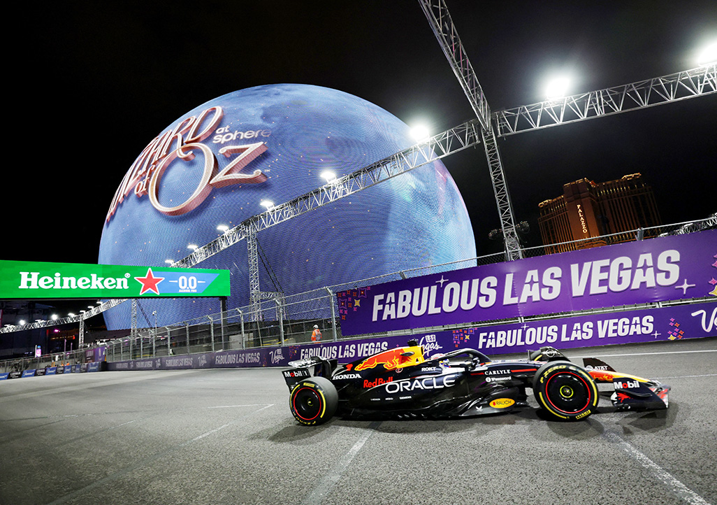 image Verstappen needs to win big in Vegas to stay in title contention