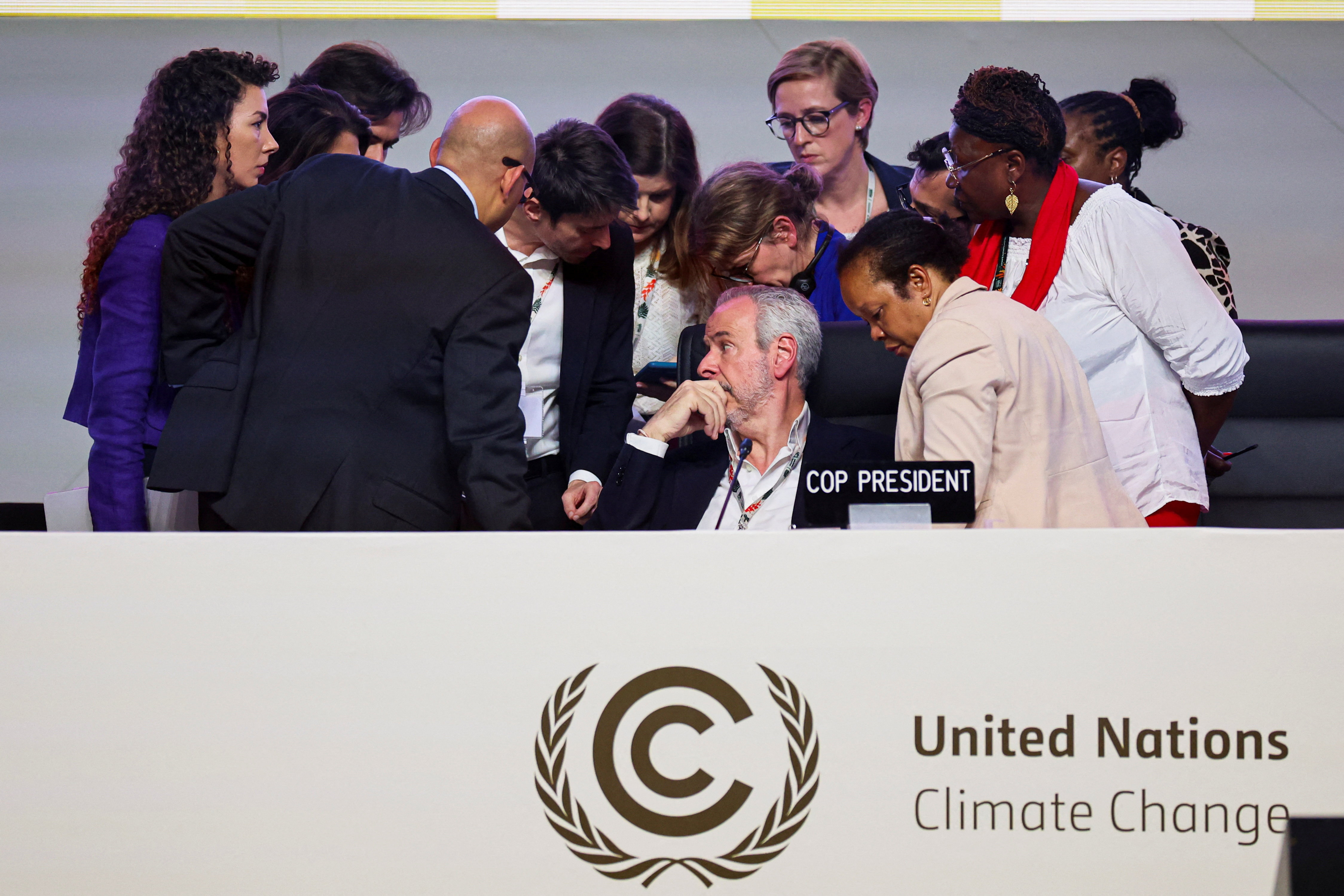 cover COP30 deal exposes fragile climate unity as US steps back
