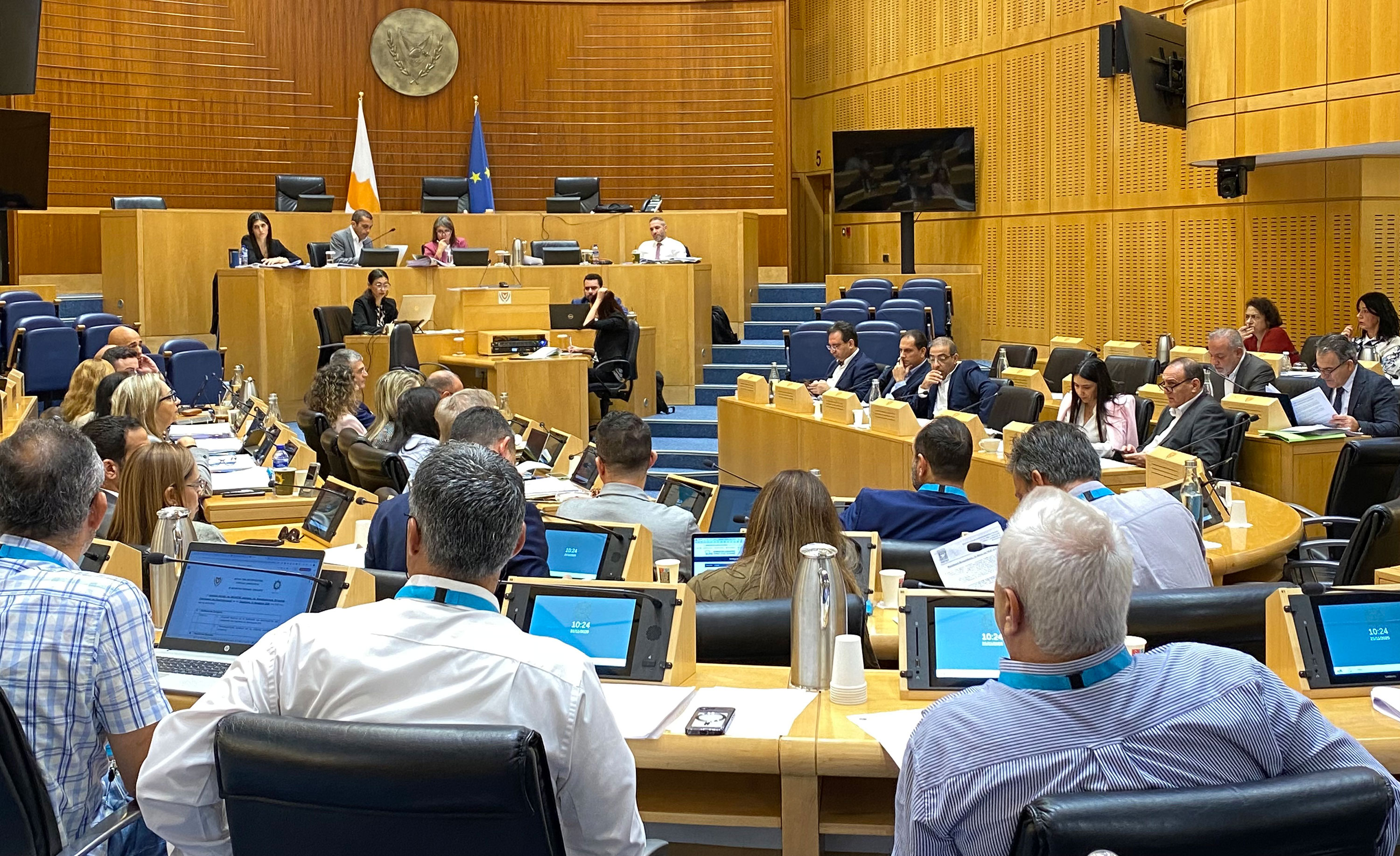 image Large families object to tax proposals