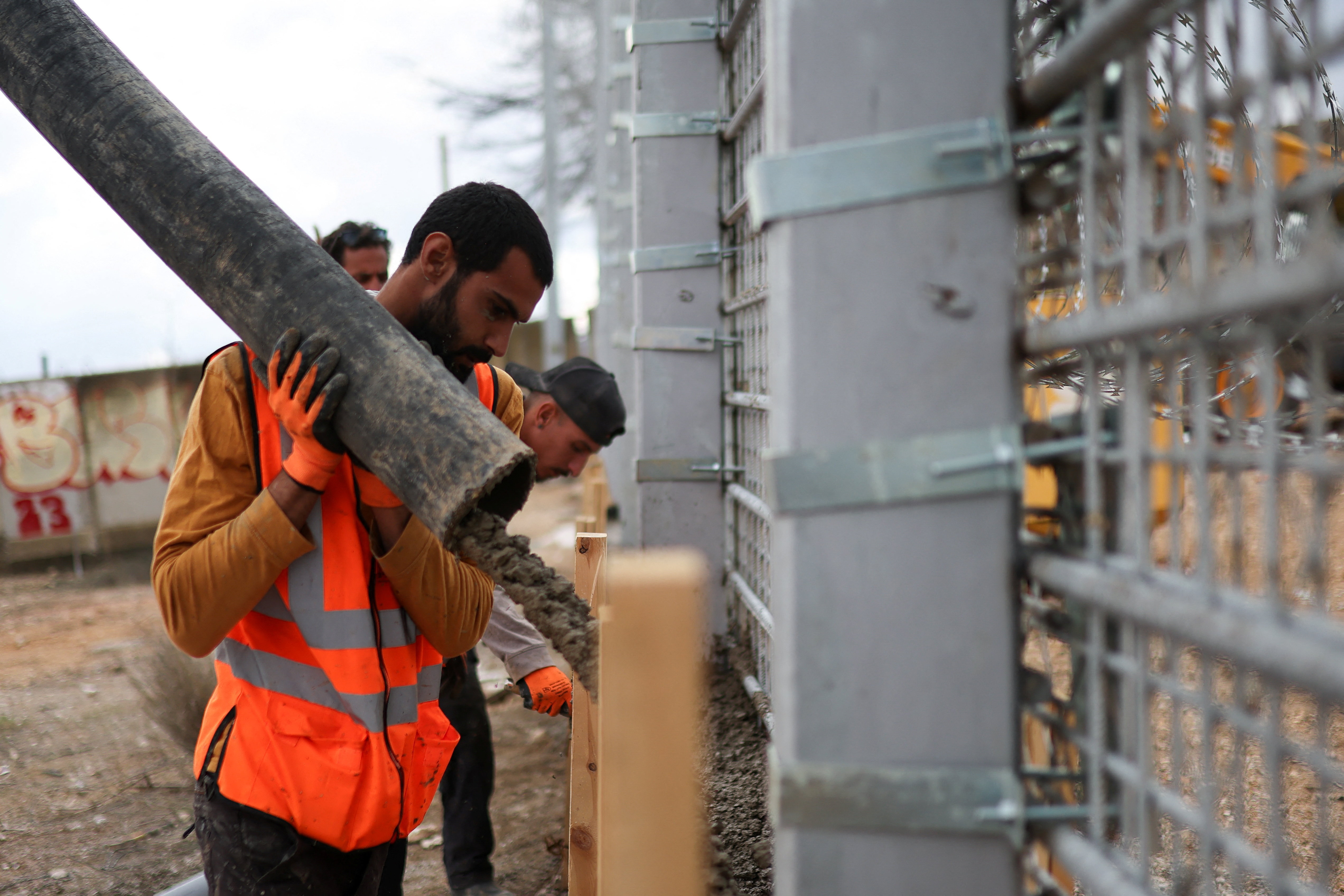 cover Fair distribution of stored surpluses?