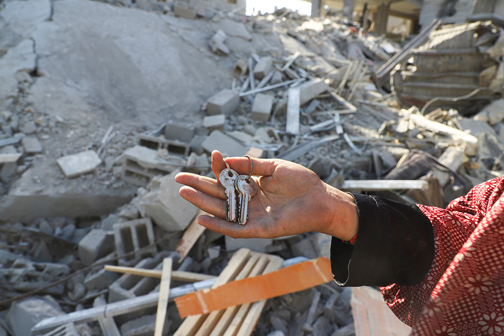 cover Arab nadir and clueless hegemons