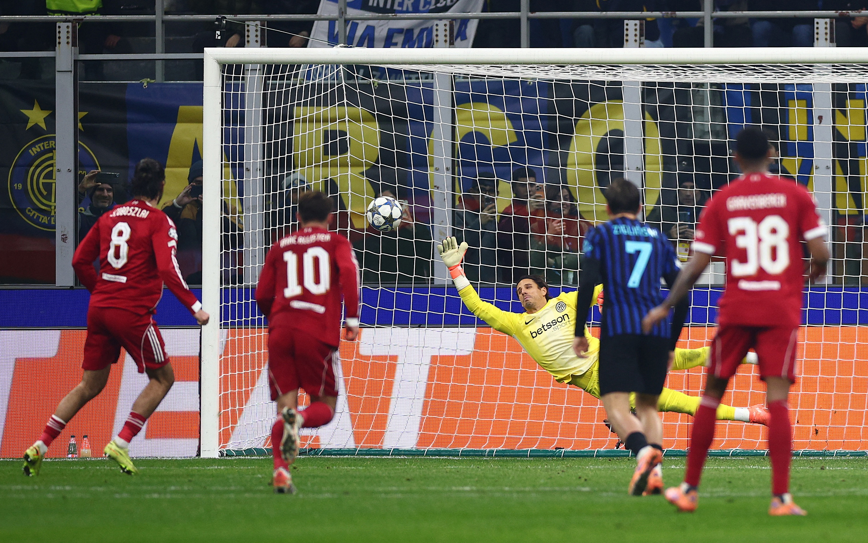 cover Liverpool and Spurs win as Chelsea fall to Atalanta in crucial Champions League night