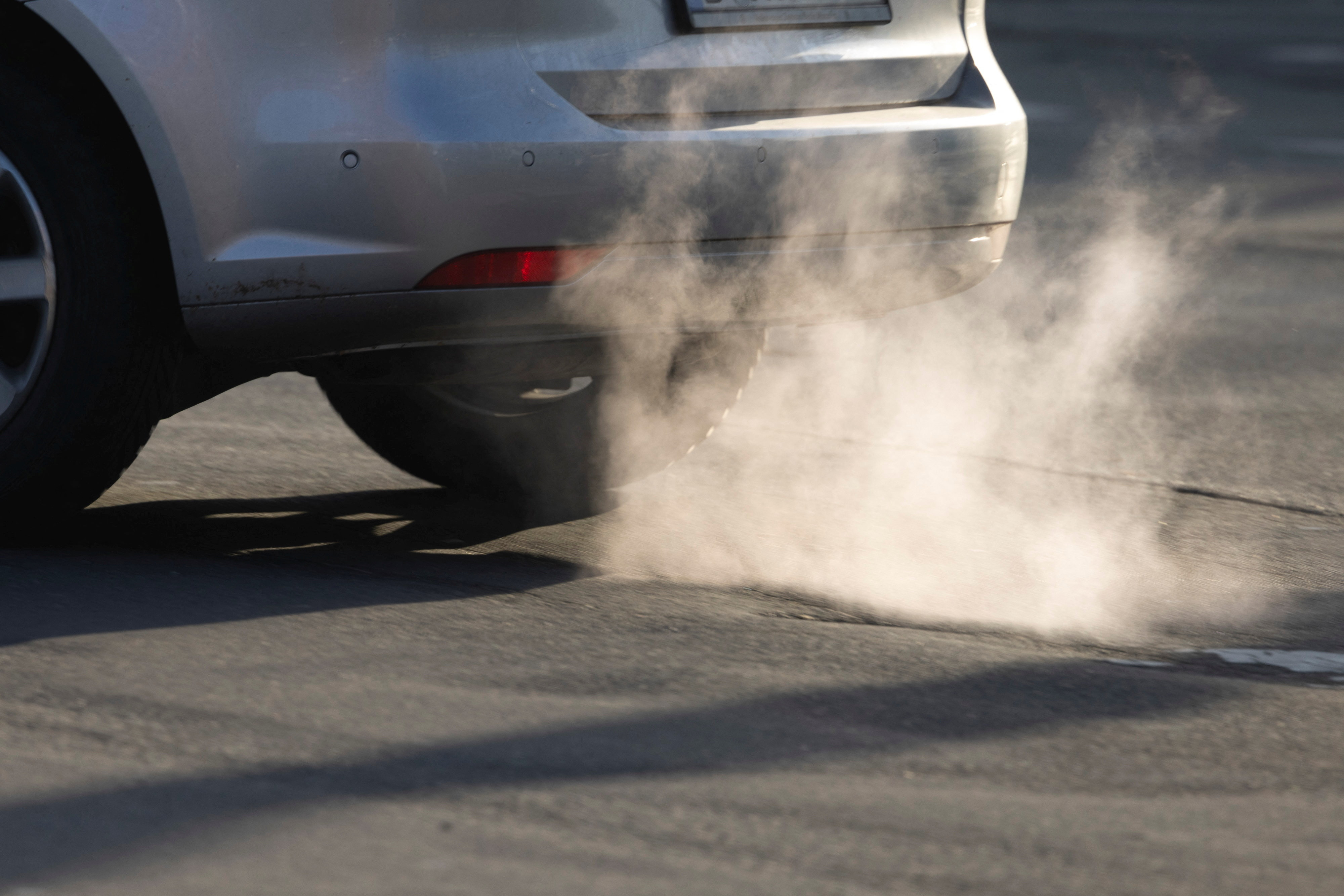 image EU drops 2035 combustion engine ban after automaker pressure