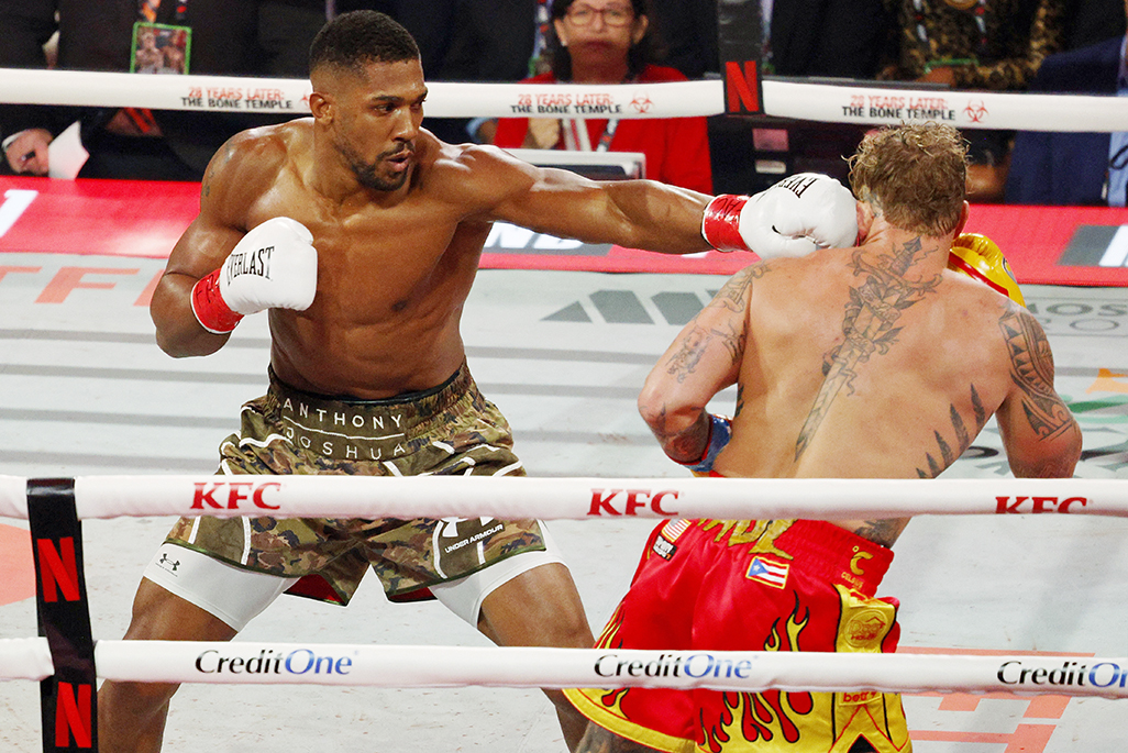 cover Briton Joshua hurt in fatal car crash in Nigeria