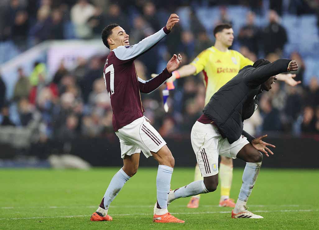 cover Superb Rogers double gives Aston Villa 2-1 win over Man United