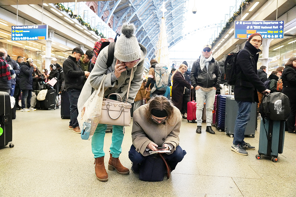 cover Eurostar suspends Channel Tunnel services after power supply issue