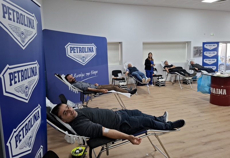 cover Petrolina December blood drive offers gift of life