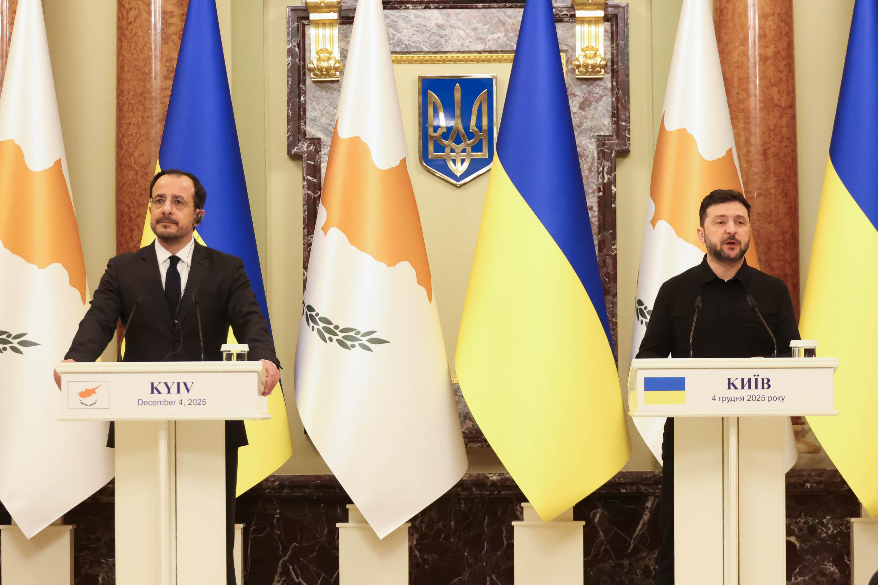cover ‘Cyprus stands by the side of Ukraine’