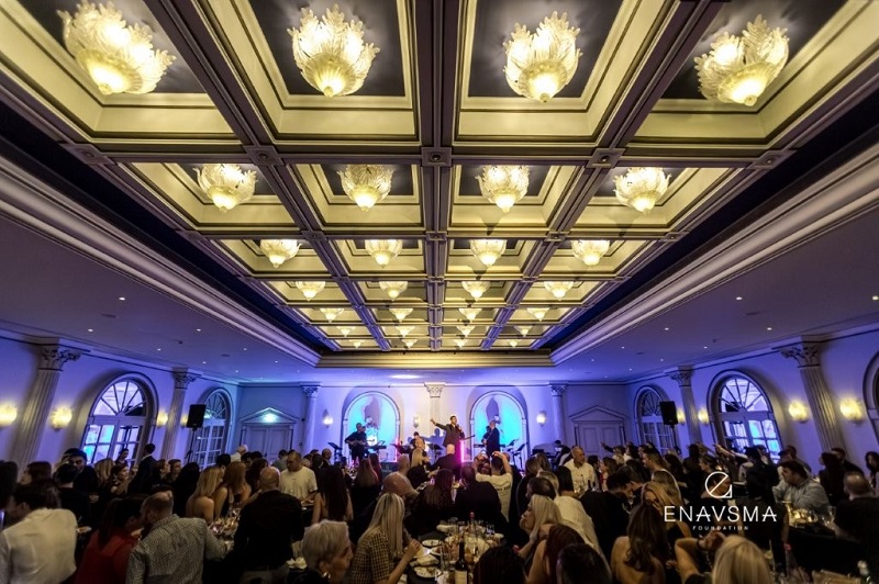 cover ENAVSMA fundraiser at Annabelle Hotel offers uplifting Christmas evening