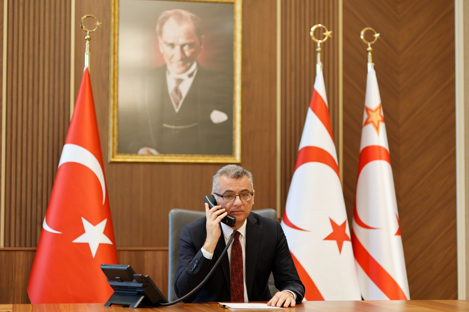 cover Erhurman speaks with UK’s Doughty on Cyprus problem