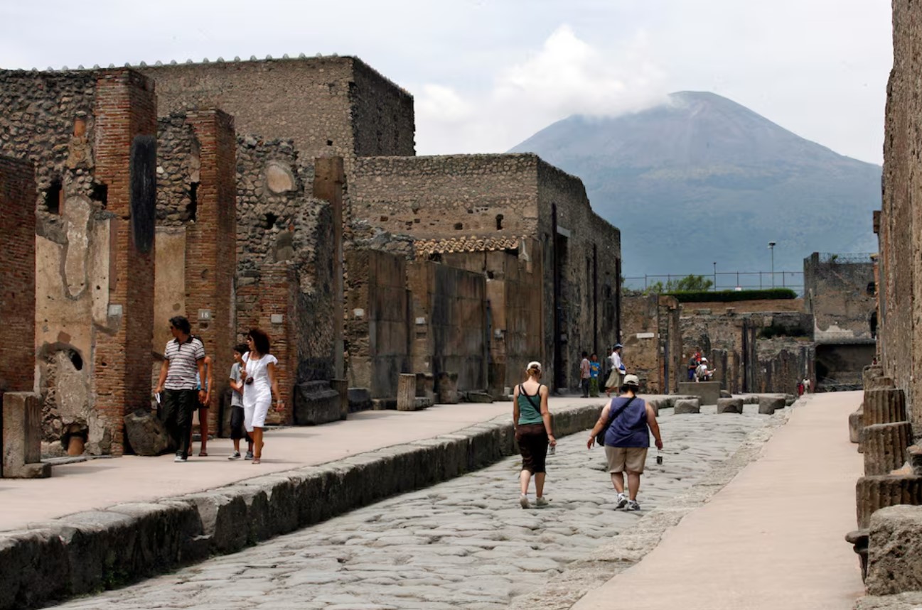 image Scientists discover secrets of ancient Roman concrete at Pompeii