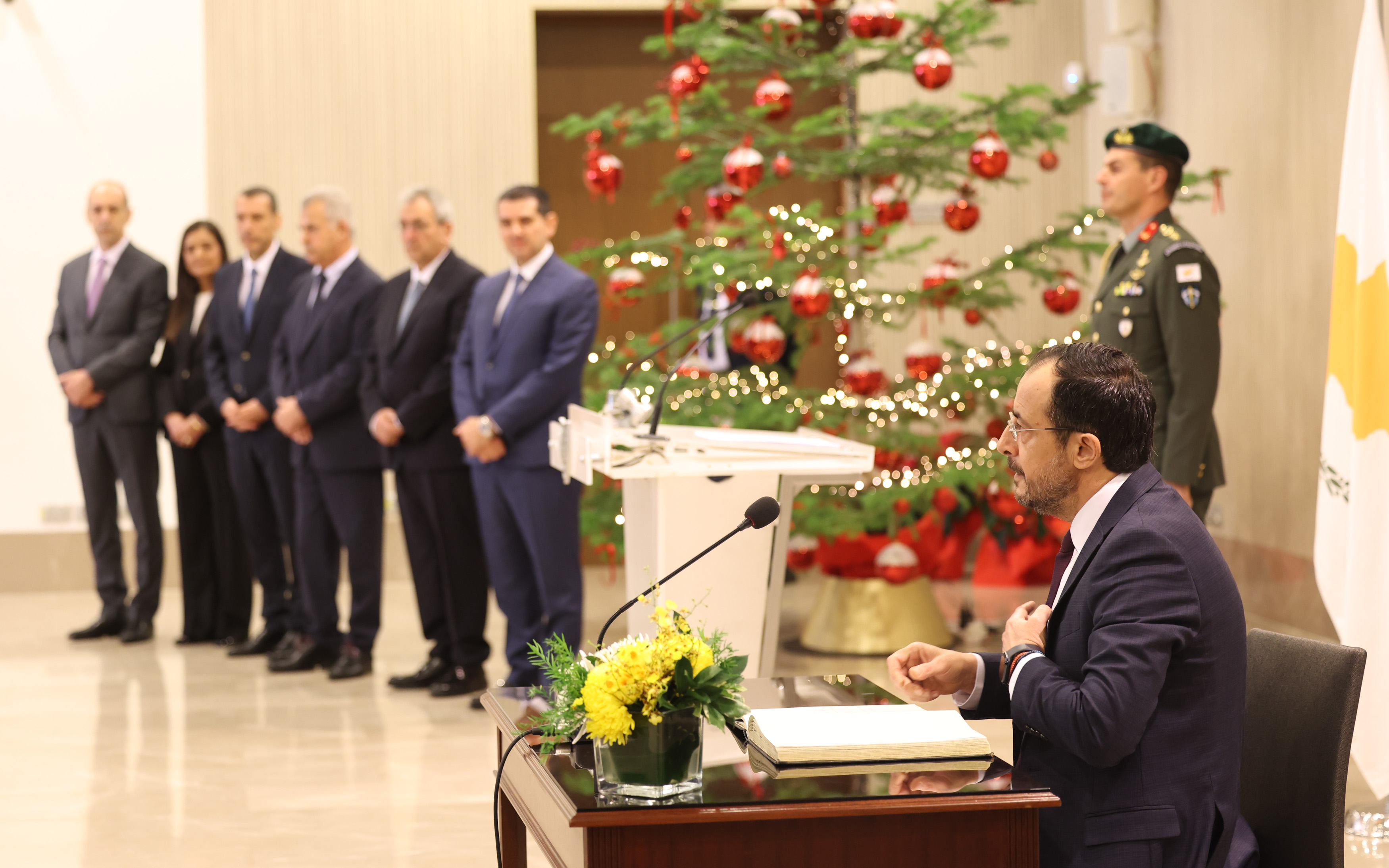 cover President rejects reshuffle takes government to the right