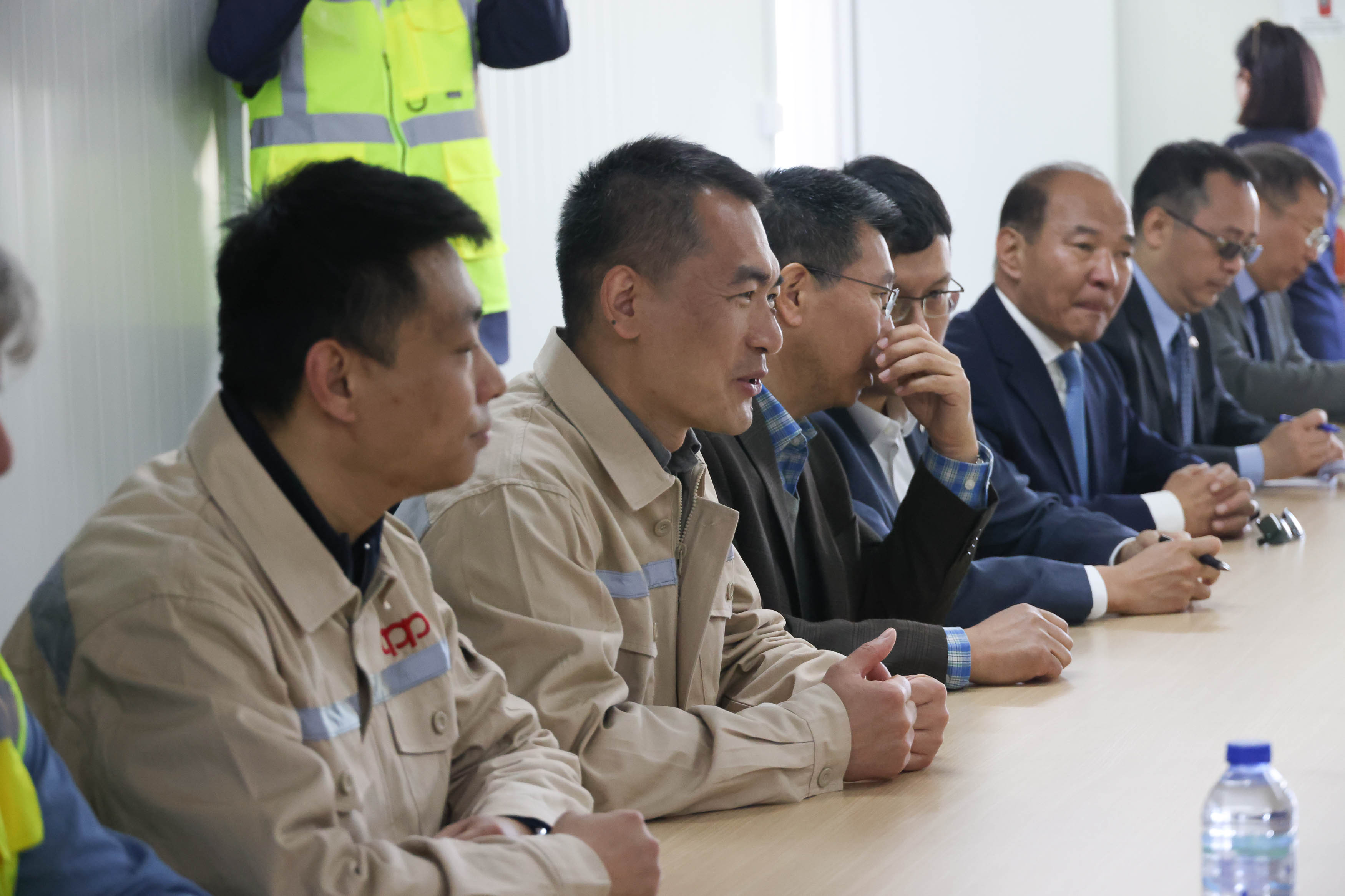 cover LNG import back in the limelight