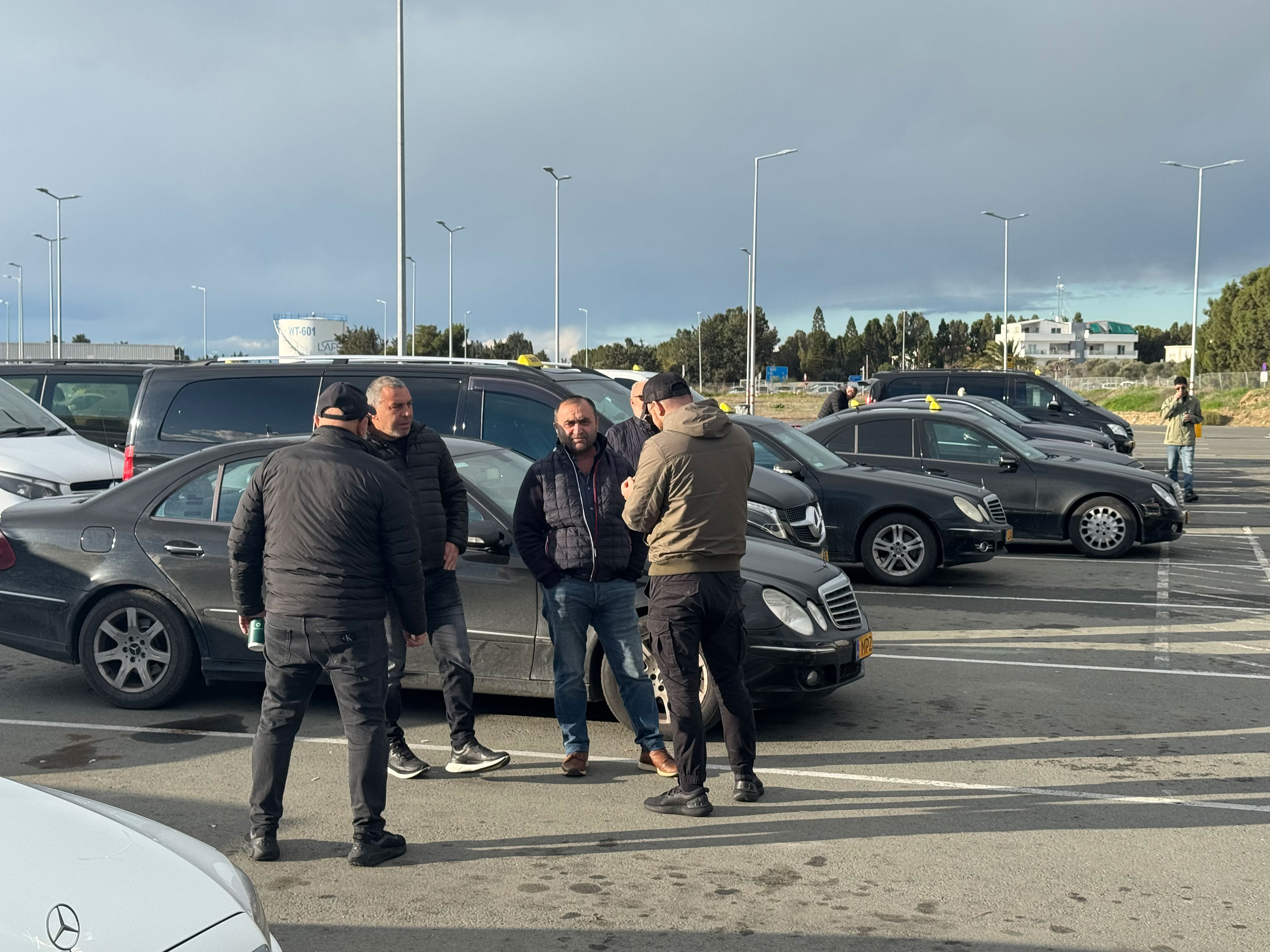 image Larnaca taxi drivers strike over ‘uncontrolled’ ride-hailing apps at airport