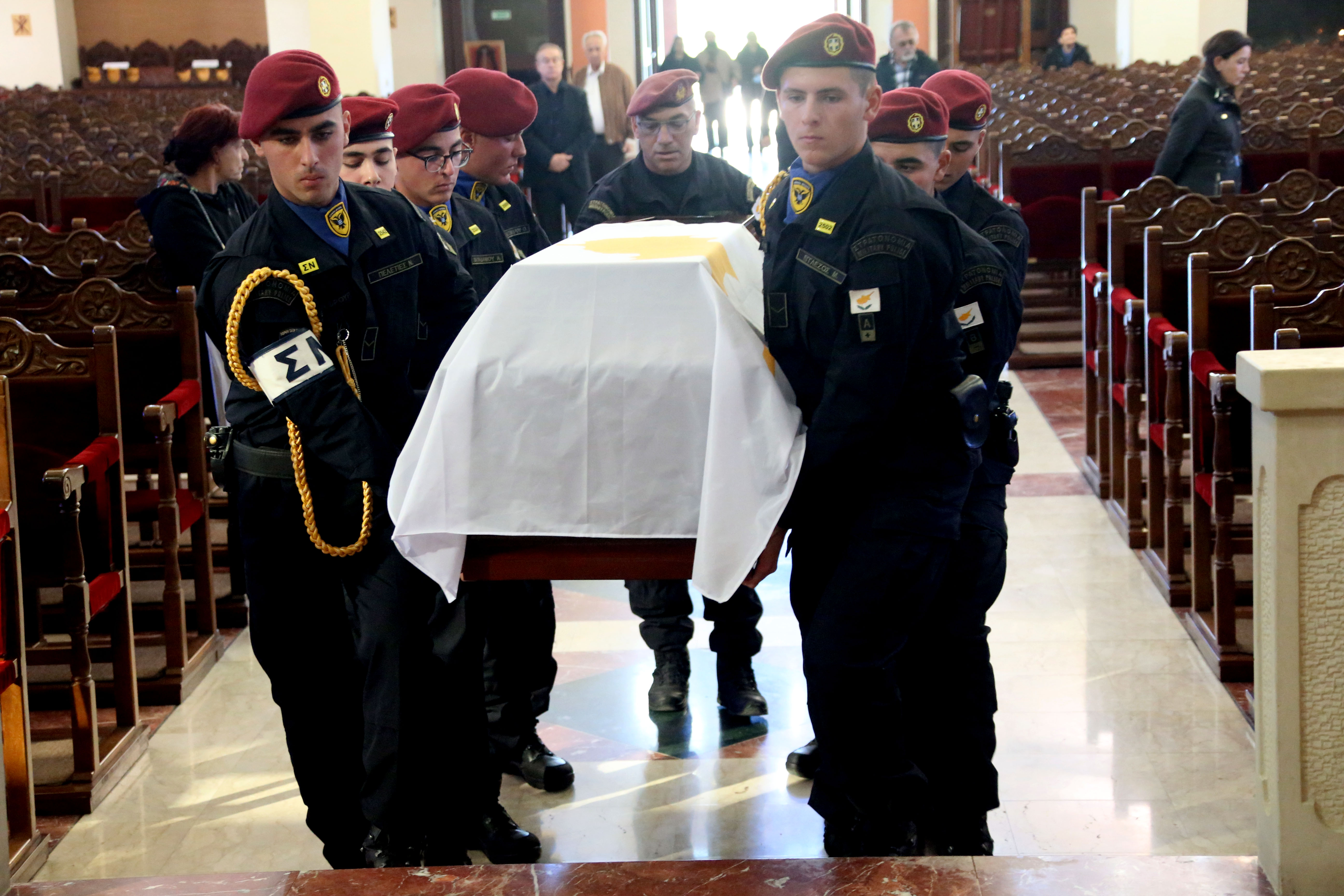 cover Late president Vassiliou to be laid to rest