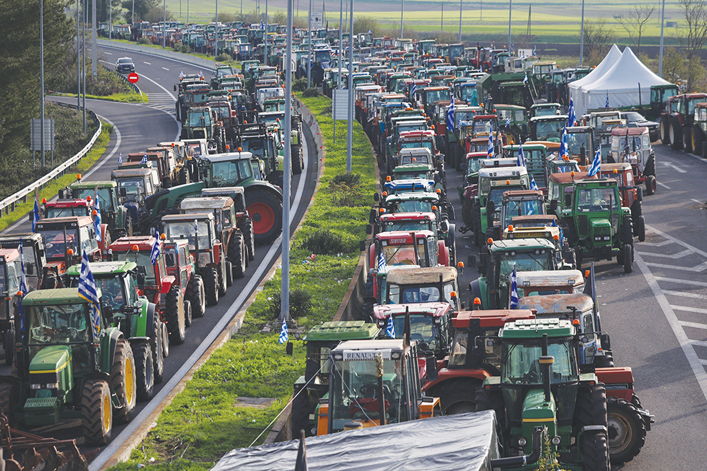 cover Greece offers farmers cheaper fuel, damage cover in bid to end blockades