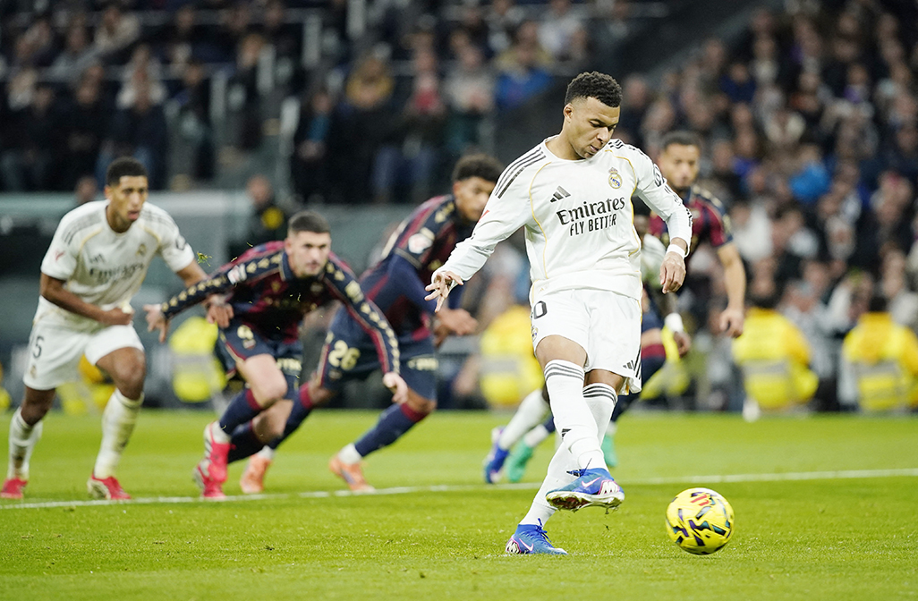 image Real Madrid calm storm with win over Levante