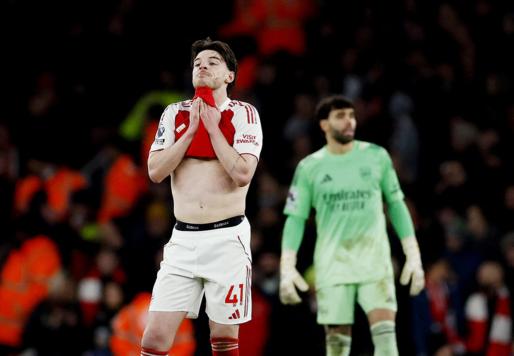 cover Arsenal under pressure as Premier League title race heats up