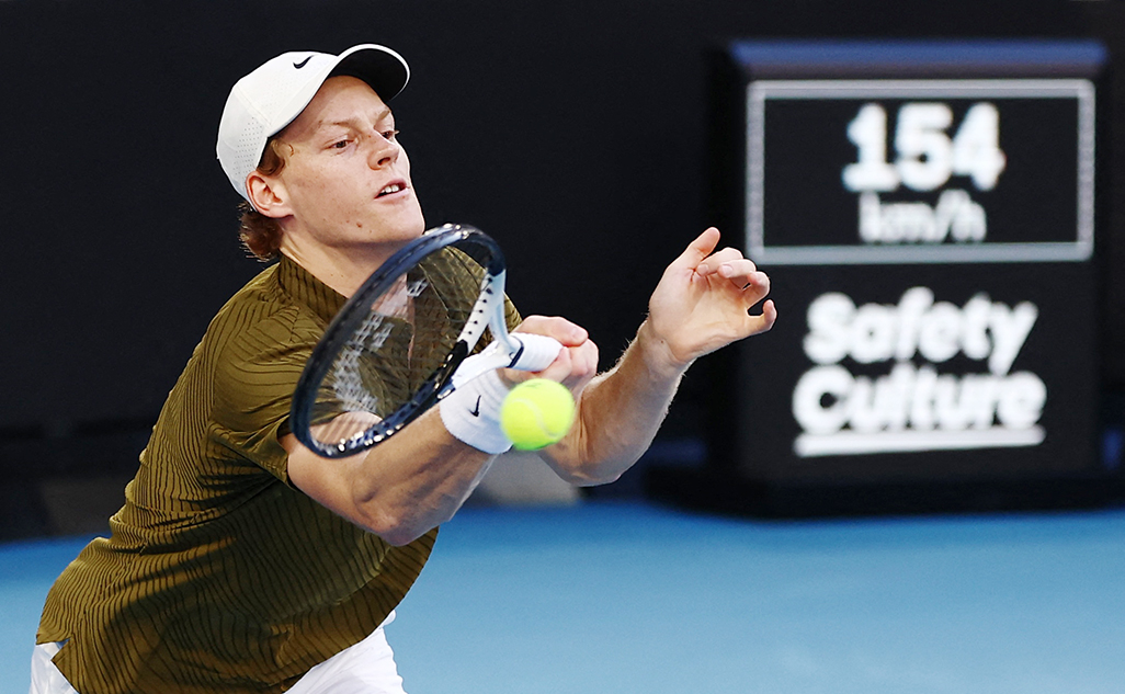 image Sinner fires up in the heat to reach quarter-finals (wrapup)