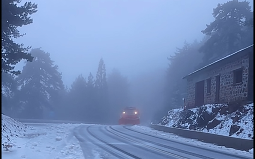 image Heavy snow closes main routes to Troodos