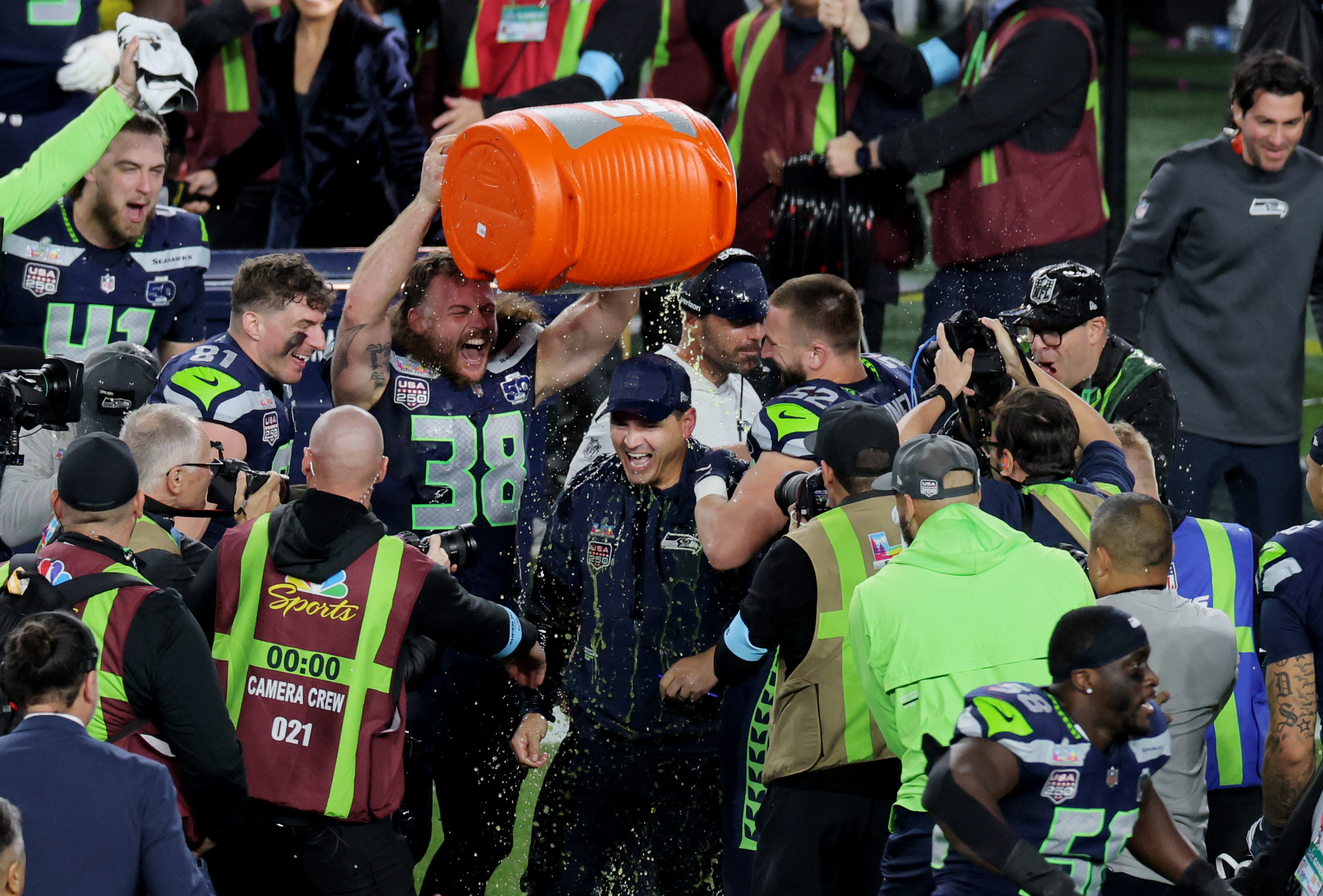 cover Seahawks exact revenge, ride dominant defense to Super Bowl win over Patriots