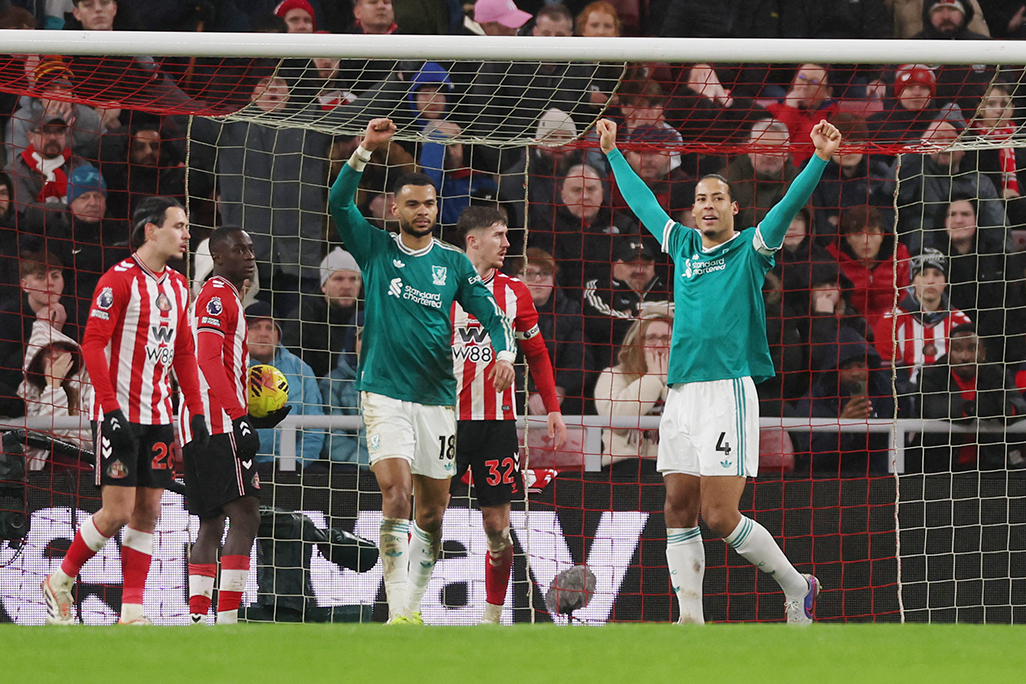 image City and Villa close gap on Arsenal, Liverpool edge Sunderland