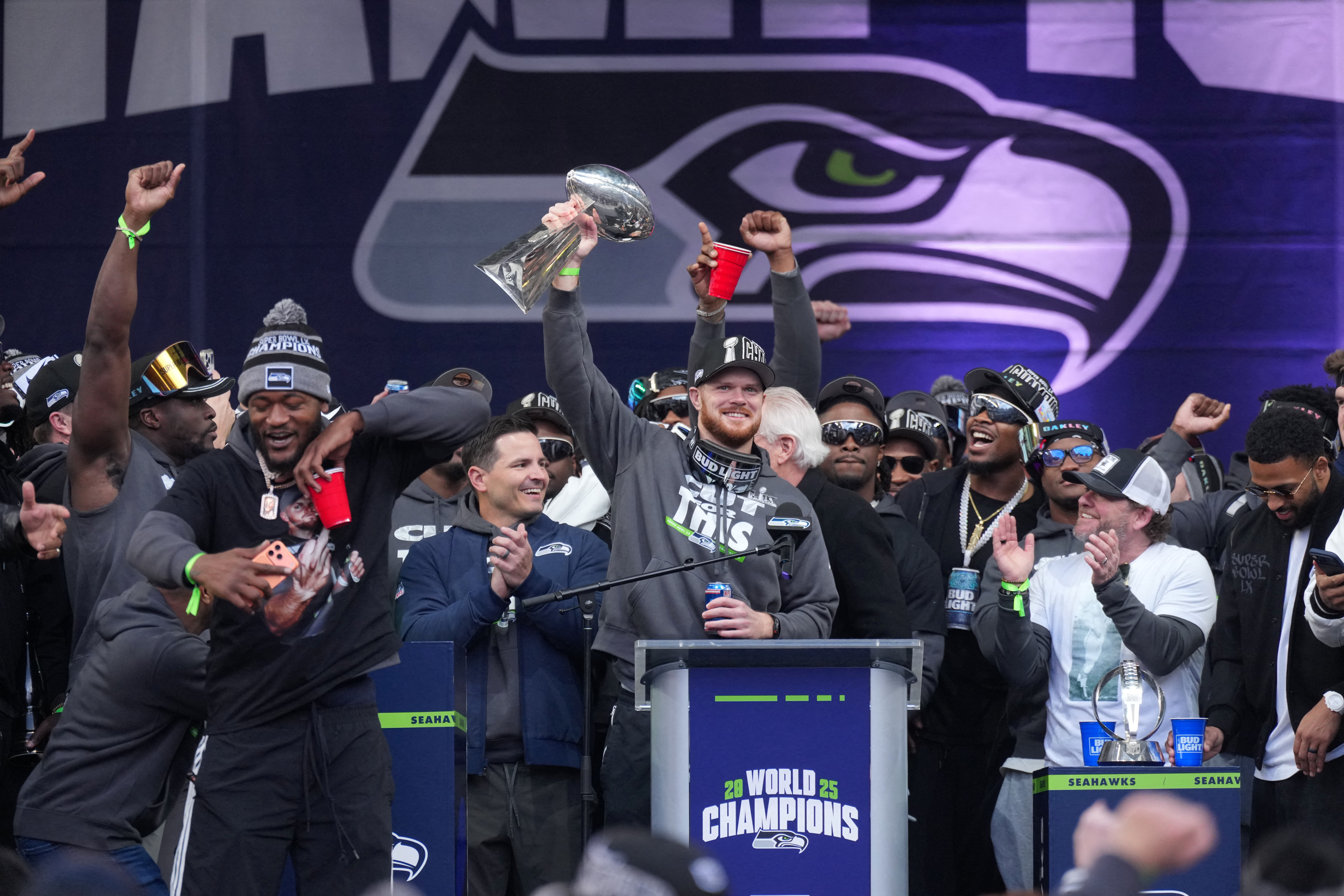 cover NFL-Super Bowl champion Seahawks commence formal sale process   
