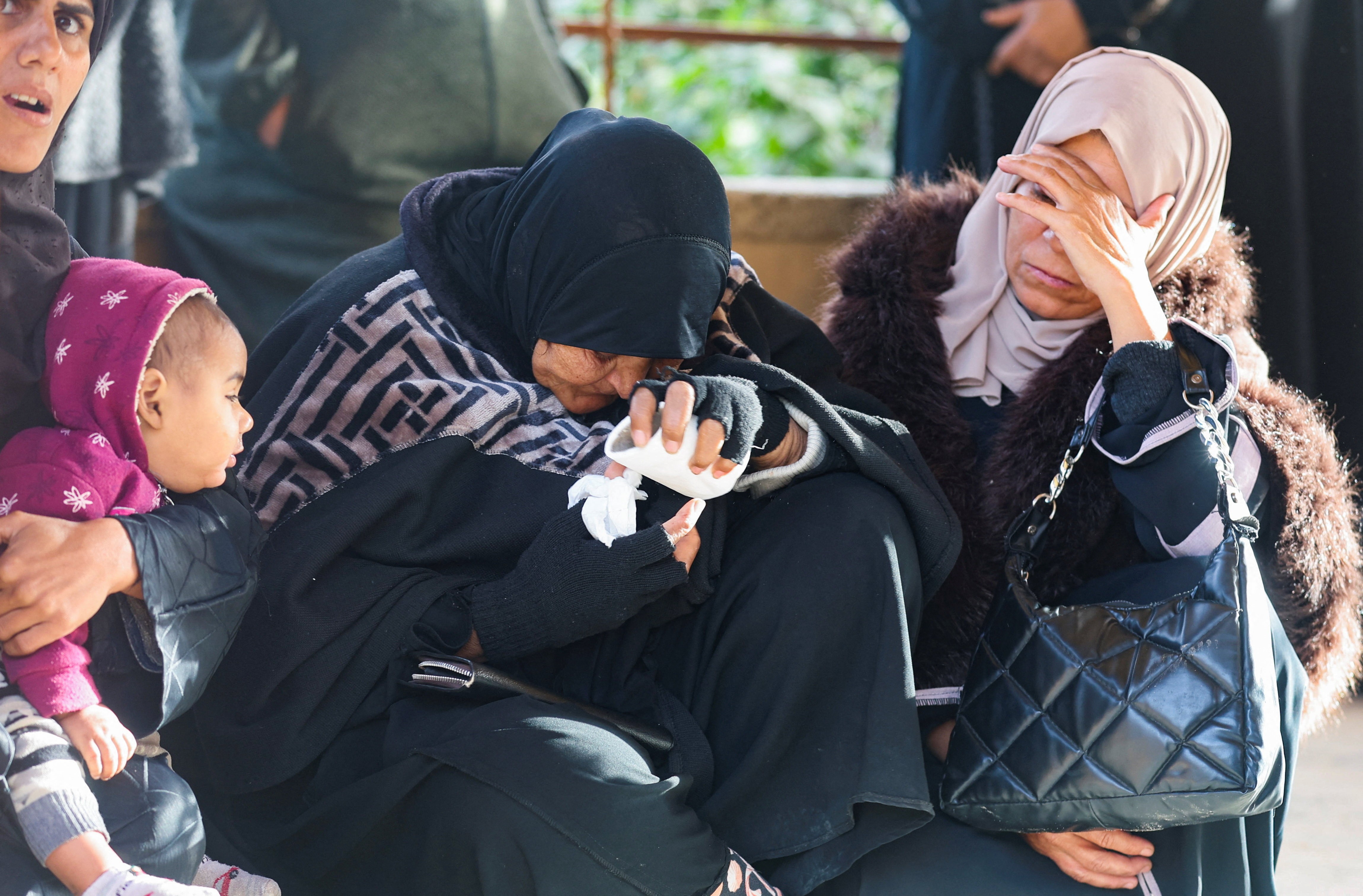 cover Israeli airstrikes kill 9 in Gaza, including tent camp, Palestinian officials say