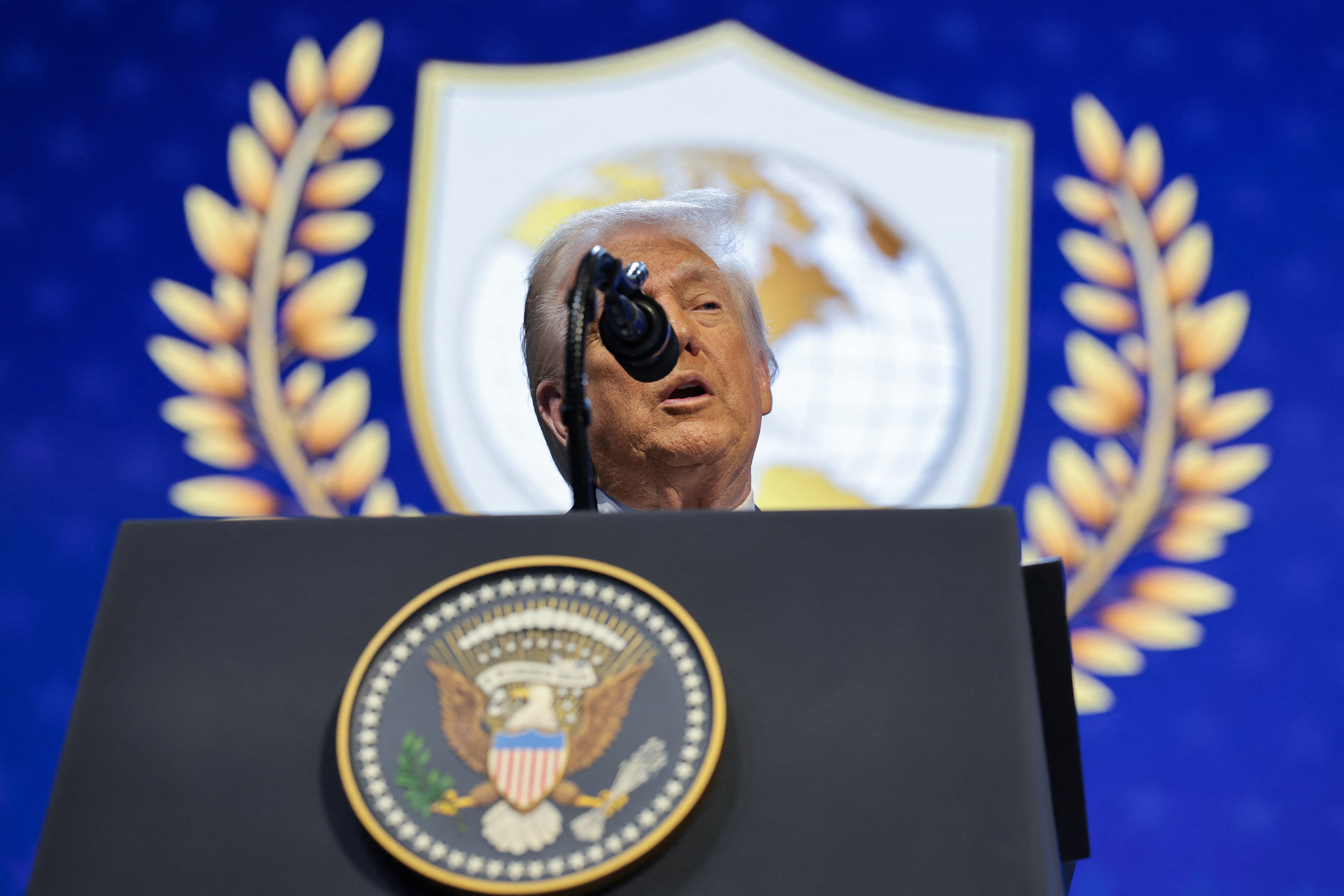 cover Government considers invitation to Board of Peace meeting