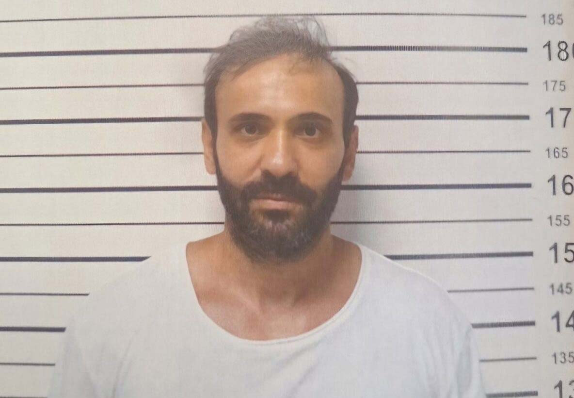 cover Hairdresser serving life sentence for murder seeks retrial