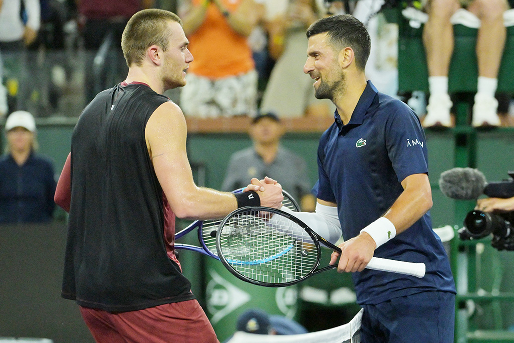 cover Defending champ Draper beats Djokovic at Indian Wells