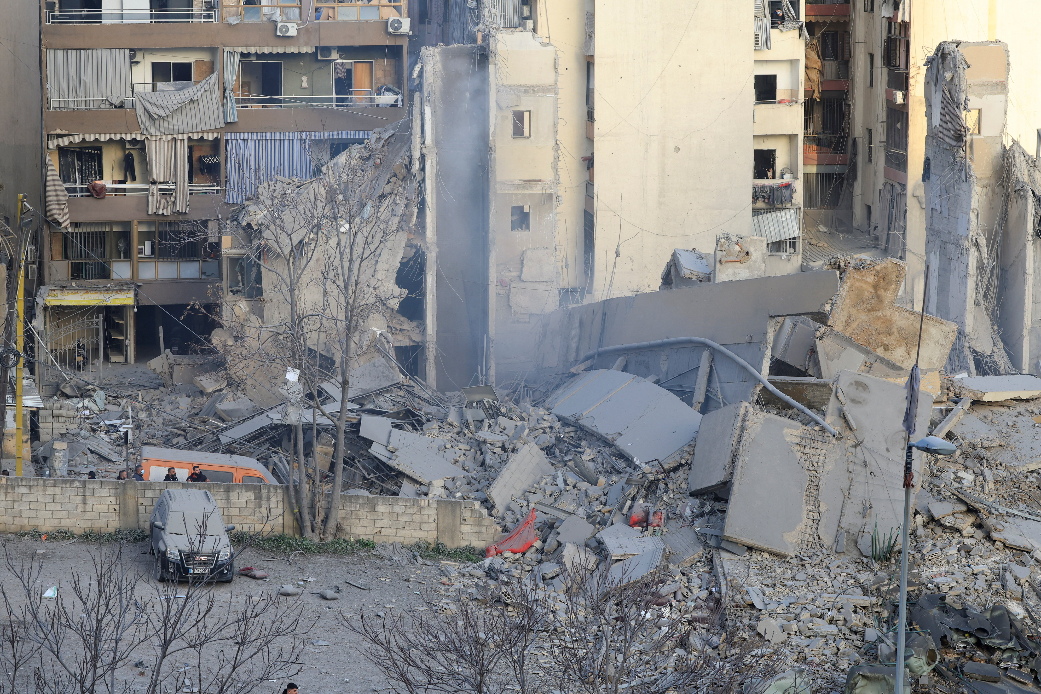 cover Israeli strikes in central Beirut kill six people, Lebanese authorities say