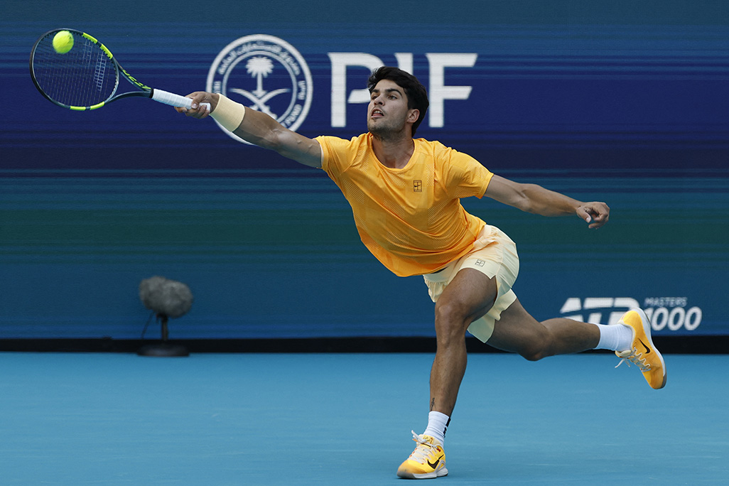 cover Alcaraz stunned by Korda at Miami Open