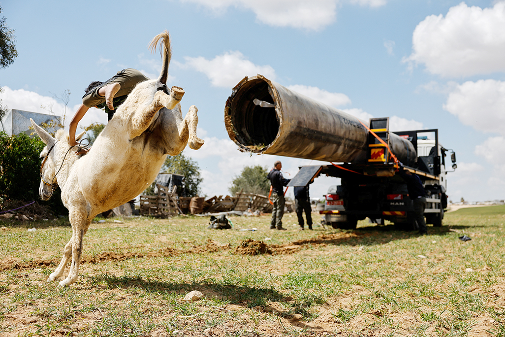 image US says coming days in Iran war will be decisive, urges Tehran to make a deal