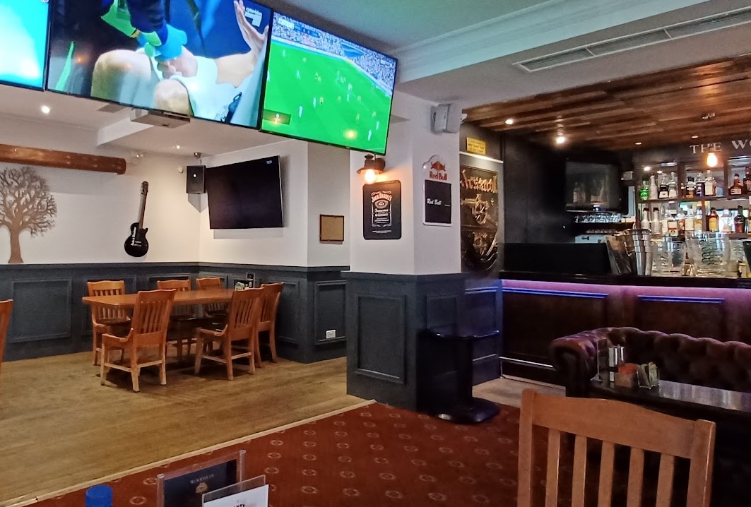 cover Hospitality association urges government to widen crisis support