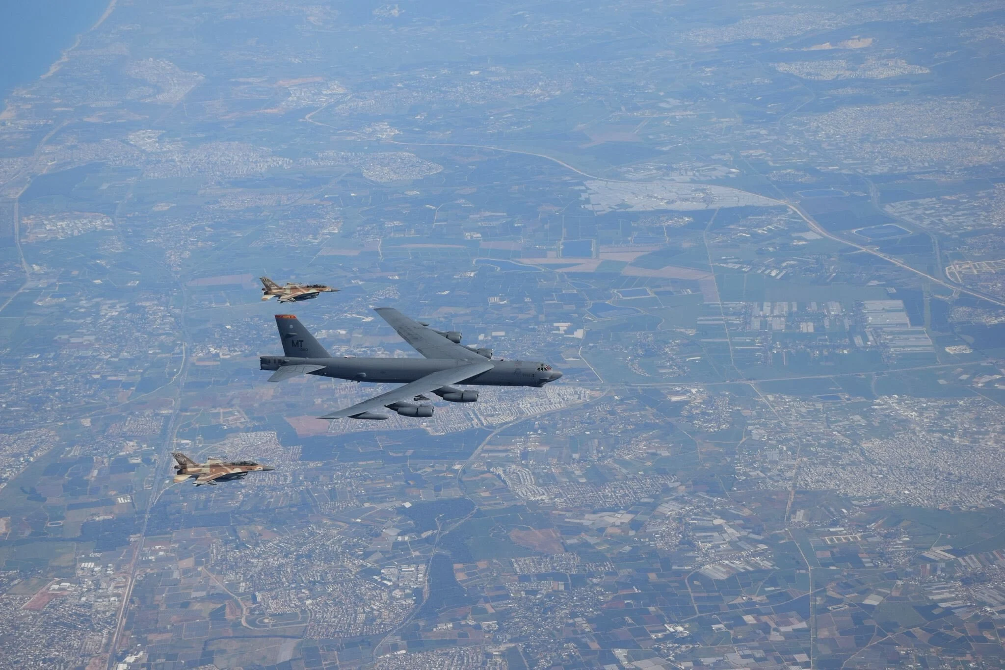 cover White House says US well on way toward controlling Iran airspace