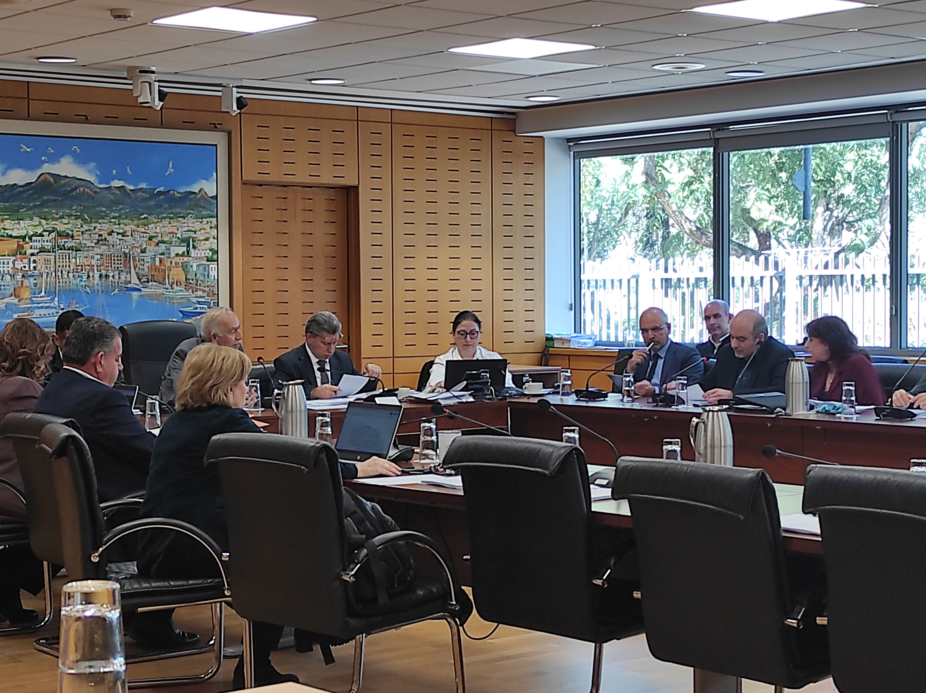 cover MPs probe solar permit hoarding after price spikes