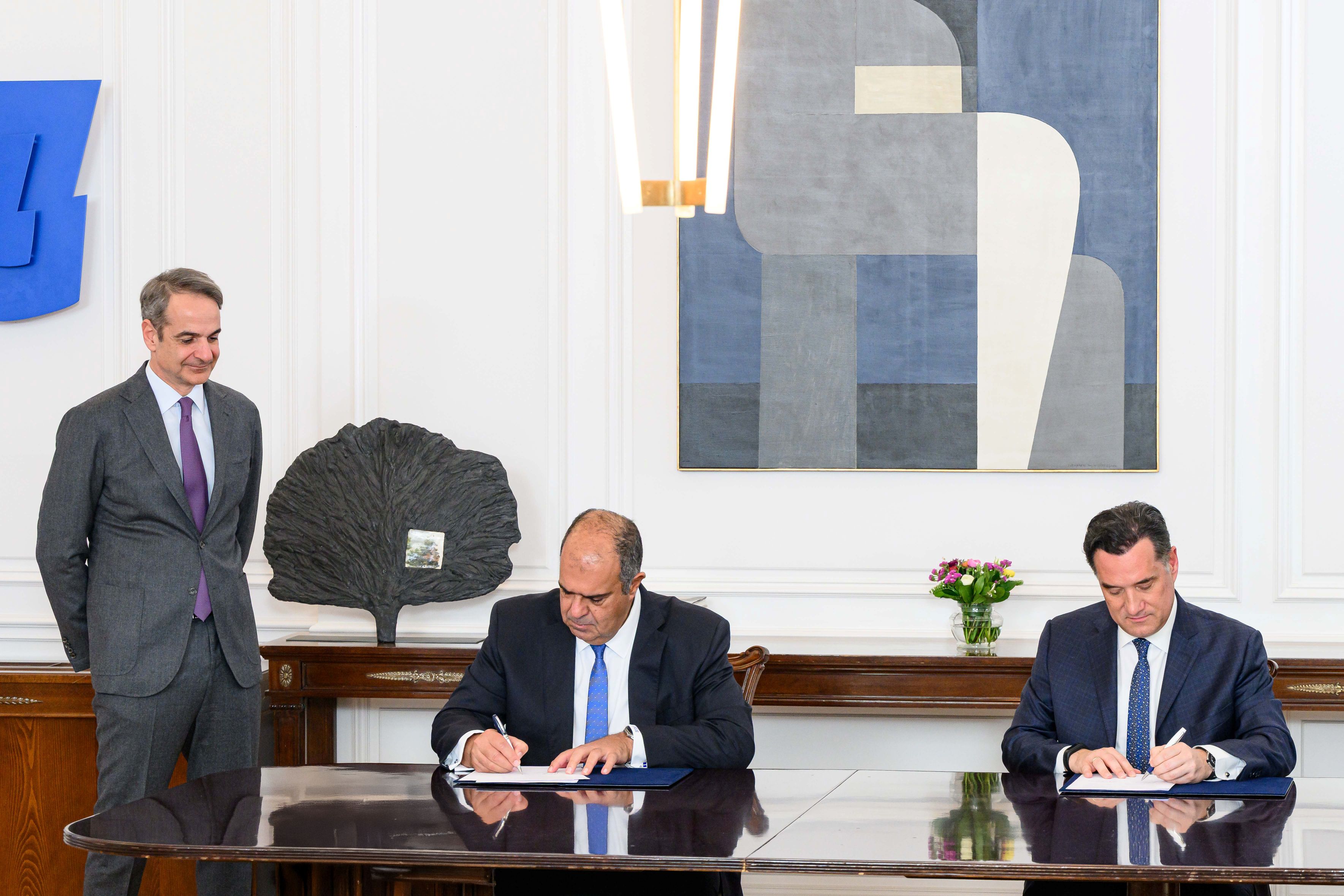 cover Stelios Foundation pledges €10m to support doctors on 47 small Greek islands