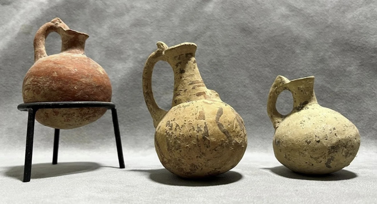 image Eighteen Cypriot antiquities repatriated from US after online auction discovery