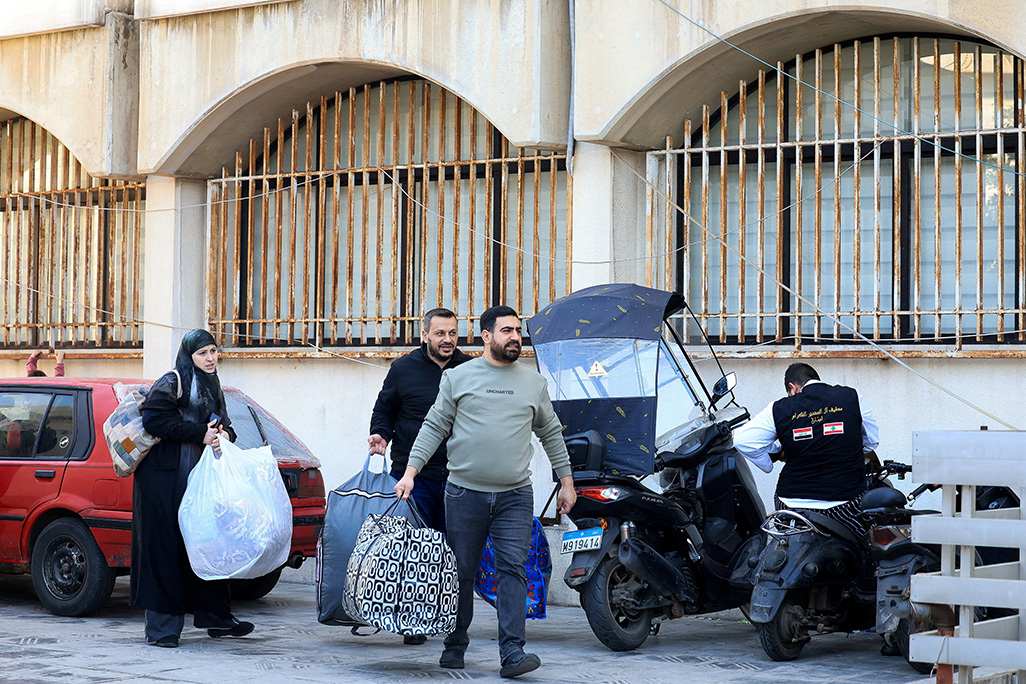 cover  100,000 Lebanese in shelters after &#8216;unprecedented&#8217; Israeli warnings