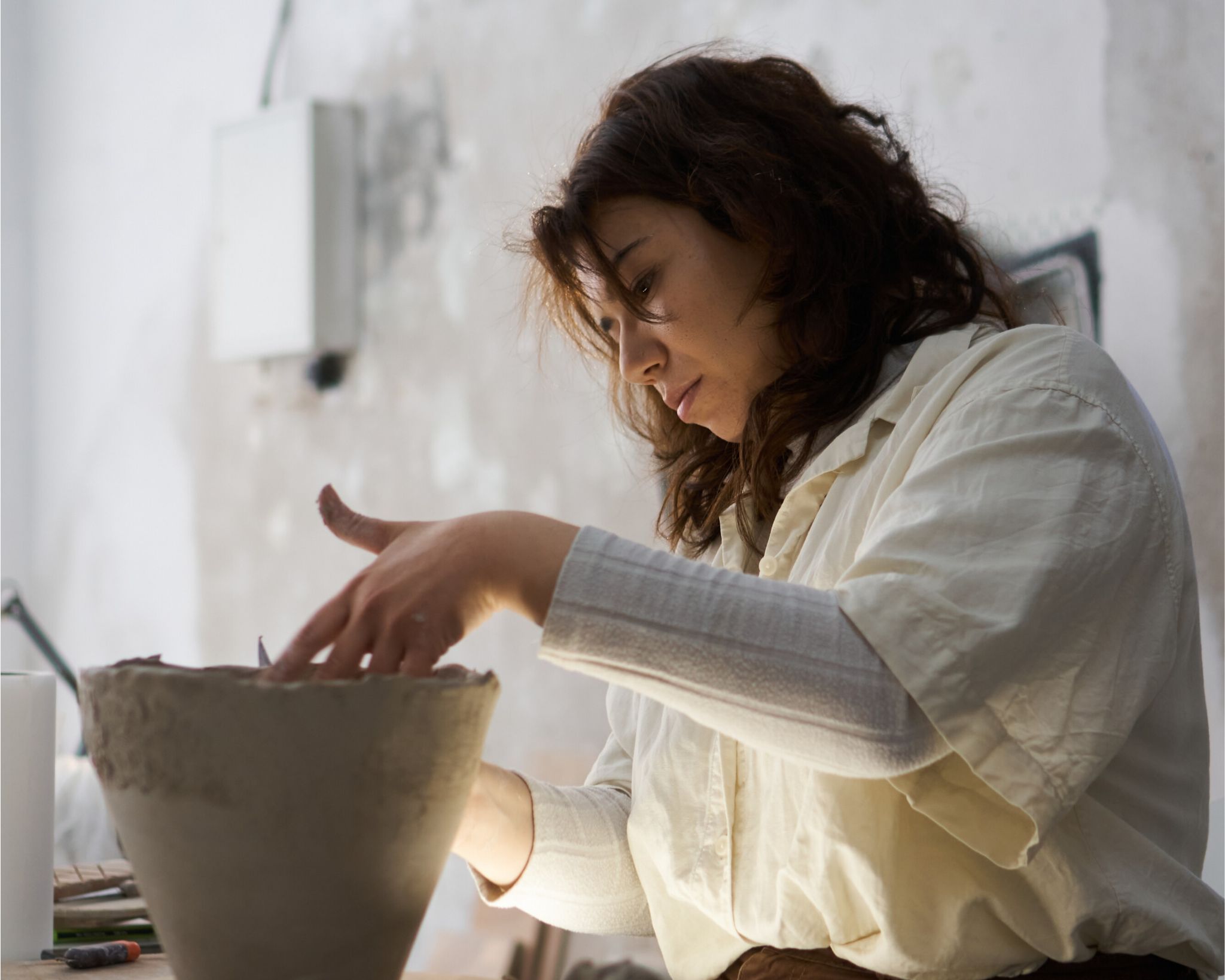 cover A minute with Elia Neophytou, ceramic artist