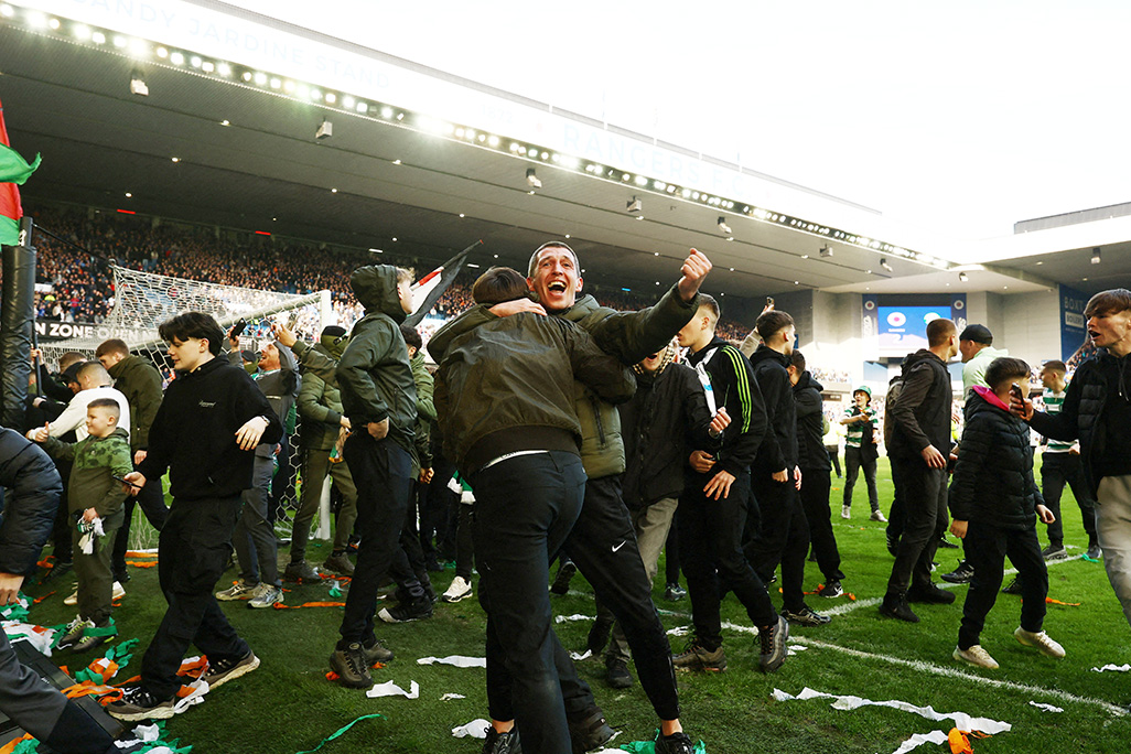cover Police condemn &#8216;shameful&#8217; incident after Celtic beat Rangers