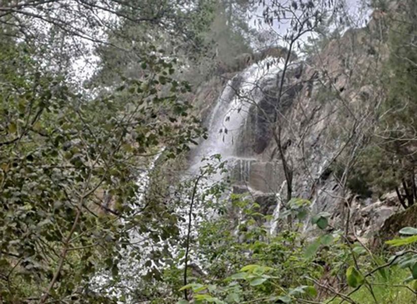 cover Xyliatos dam overflow creates ‘natural spectacle’